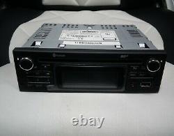 Renault Vivaro 281156951R Stereo Radio CD Player Unused